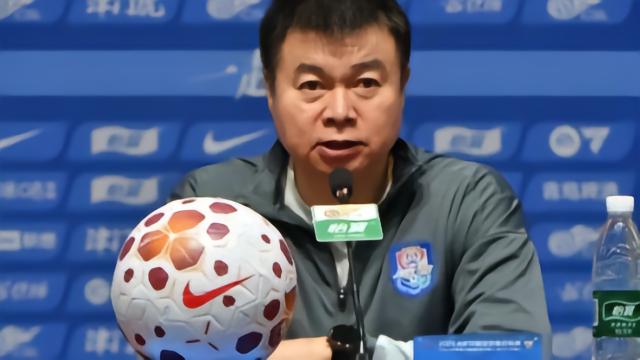 于根伟：上半场开局球队做得不错，总体来讲自身失误相对较多